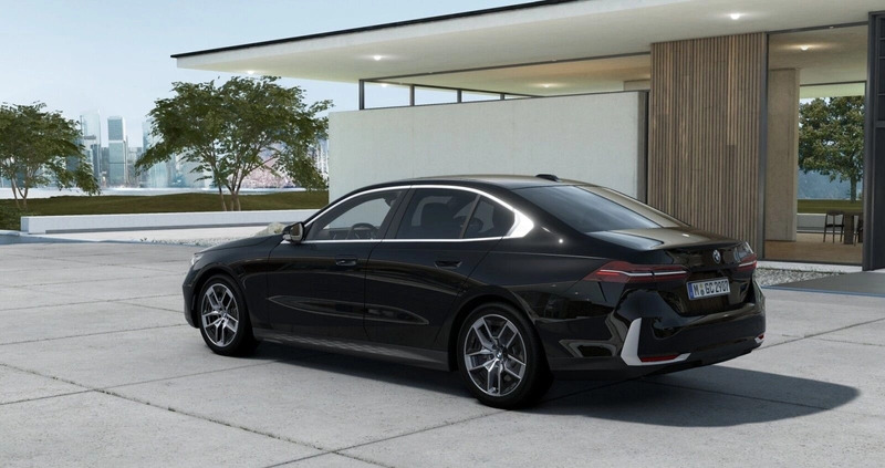 BMW Seria 5 cena 258900 przebieg: 8, rok produkcji 2024 z Mysłowice małe 79